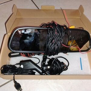Black In-Mirror Video System